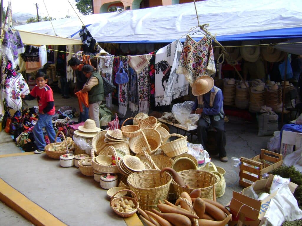 Artesanías hechas por los lugareños de Zimapán, Hidalgo.