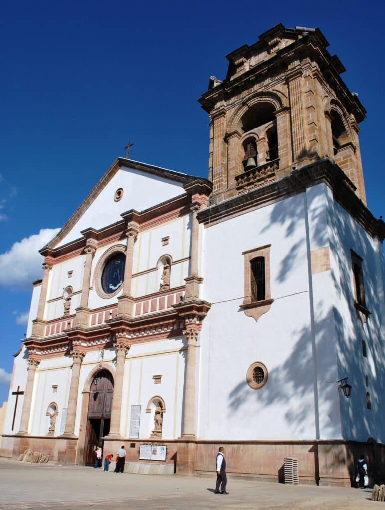 Basílica de Nuestra Señora de la Salud, historia de un milagro en Pátzcuaro