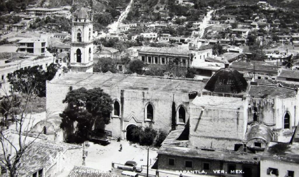 Foto antigua de Papantla, Veracruz.