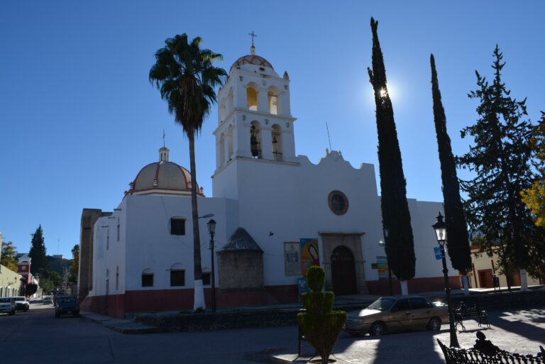 Información de Parras de la Fuente: Historia, turismo, tradiciones y mas