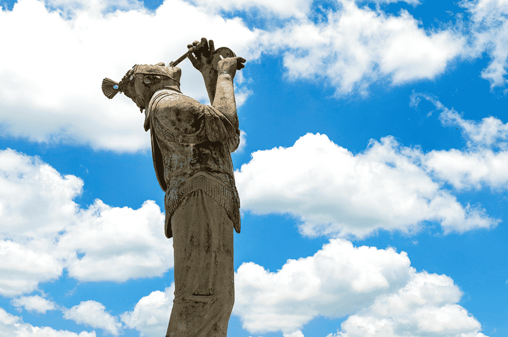 Monumento al volador, Papantla, Veracruz.
