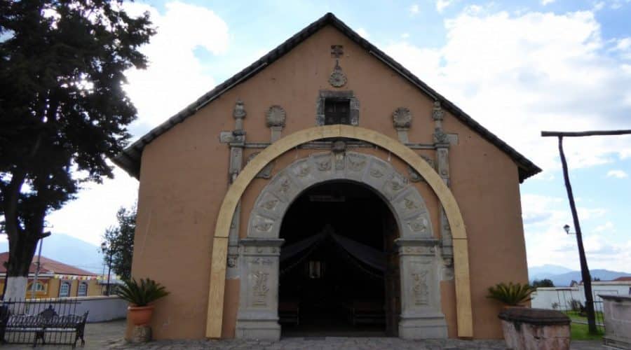 Templo de San Miguel Pomacuaran.