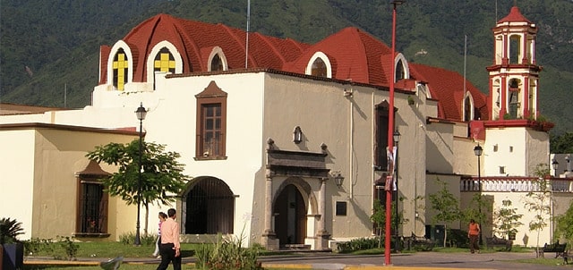 Parroquia De La Santa Cruz De Sácate en Nayarit.