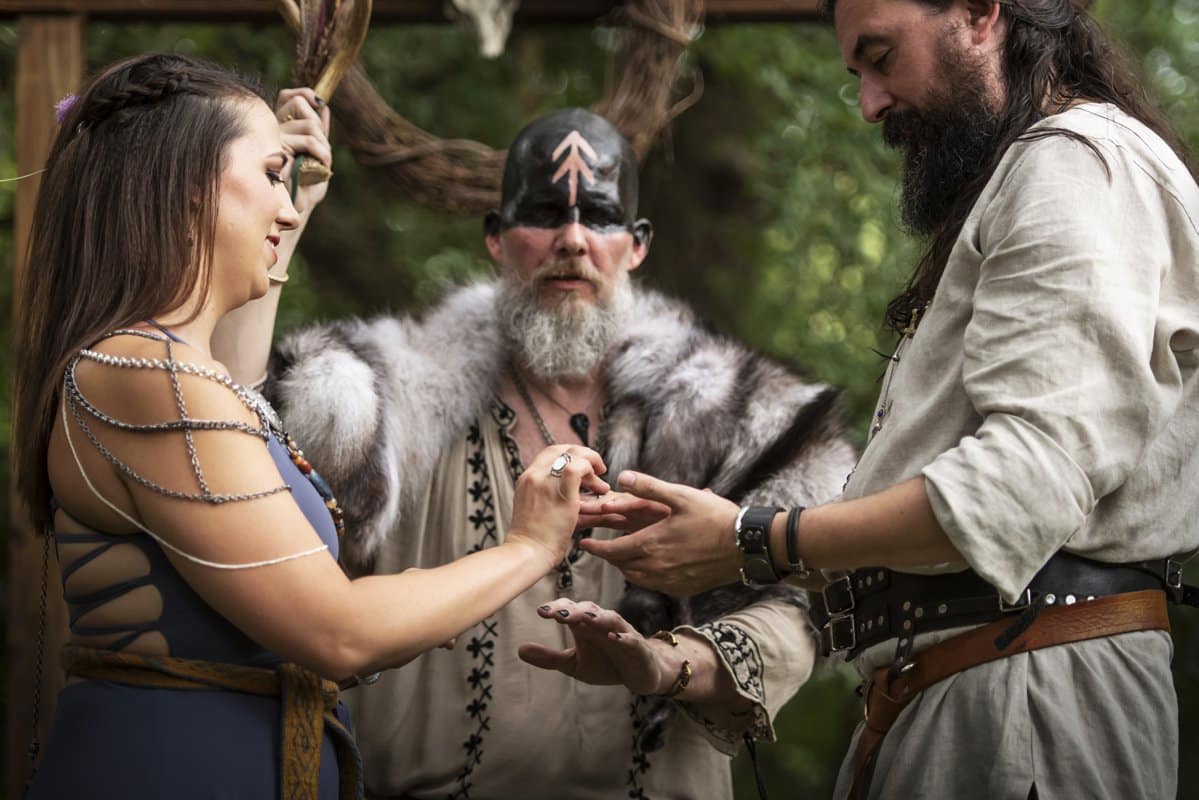 ¿Buscas una boda poco convencional? Házlo al estilo vikingo o medieval 
