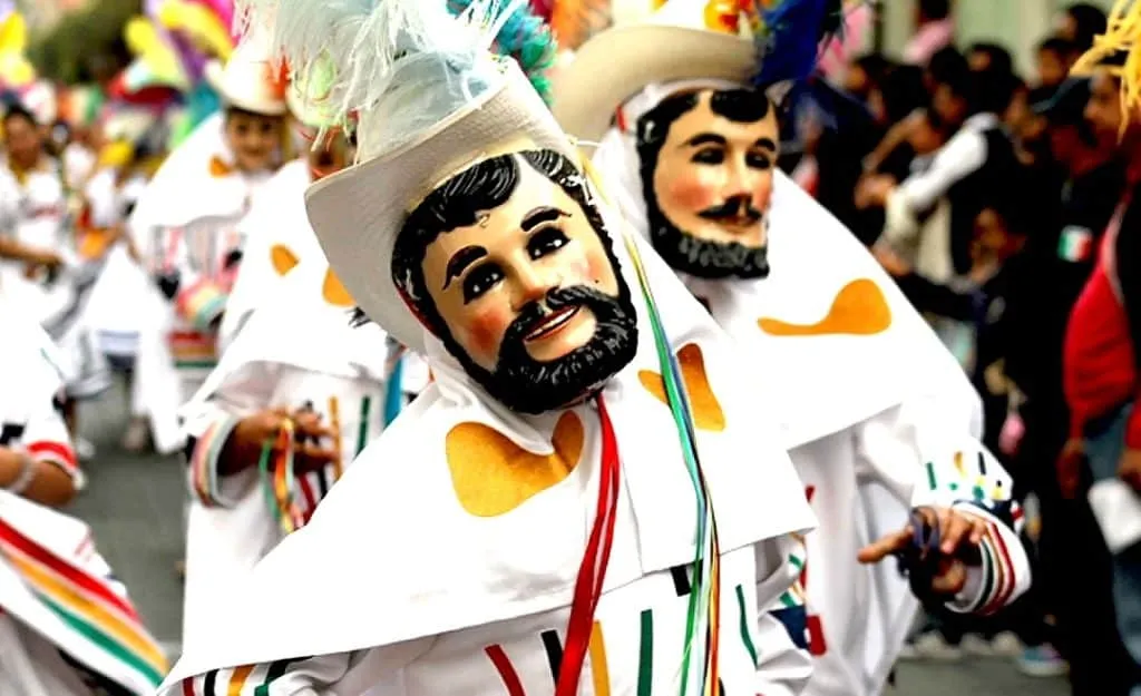 Regreso el Carnaval de Tlaxcala para deleitarte con su inigualable folclor