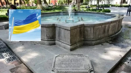 Es en su plaza principal -o el Zócalo-, como le dicen sus habitantes, donde se observa una placa que simboliza la unión entre ambas regiones.