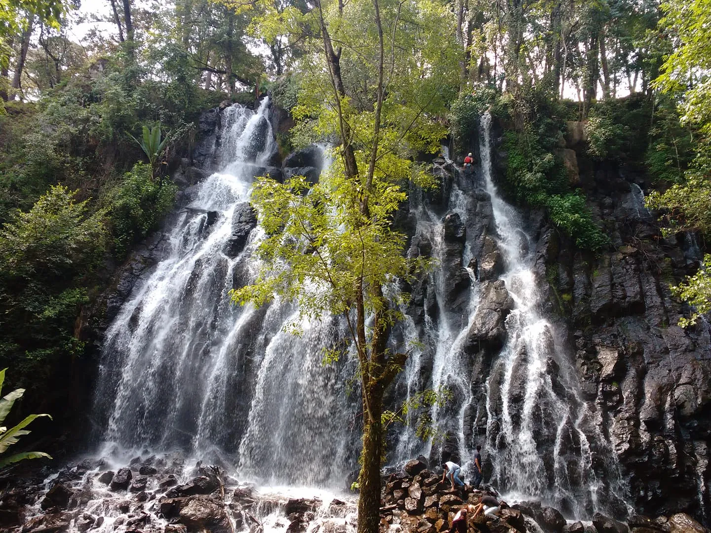 Conoce la Cascada Velo de Novia, un atractivo natural en Valle de Bravo