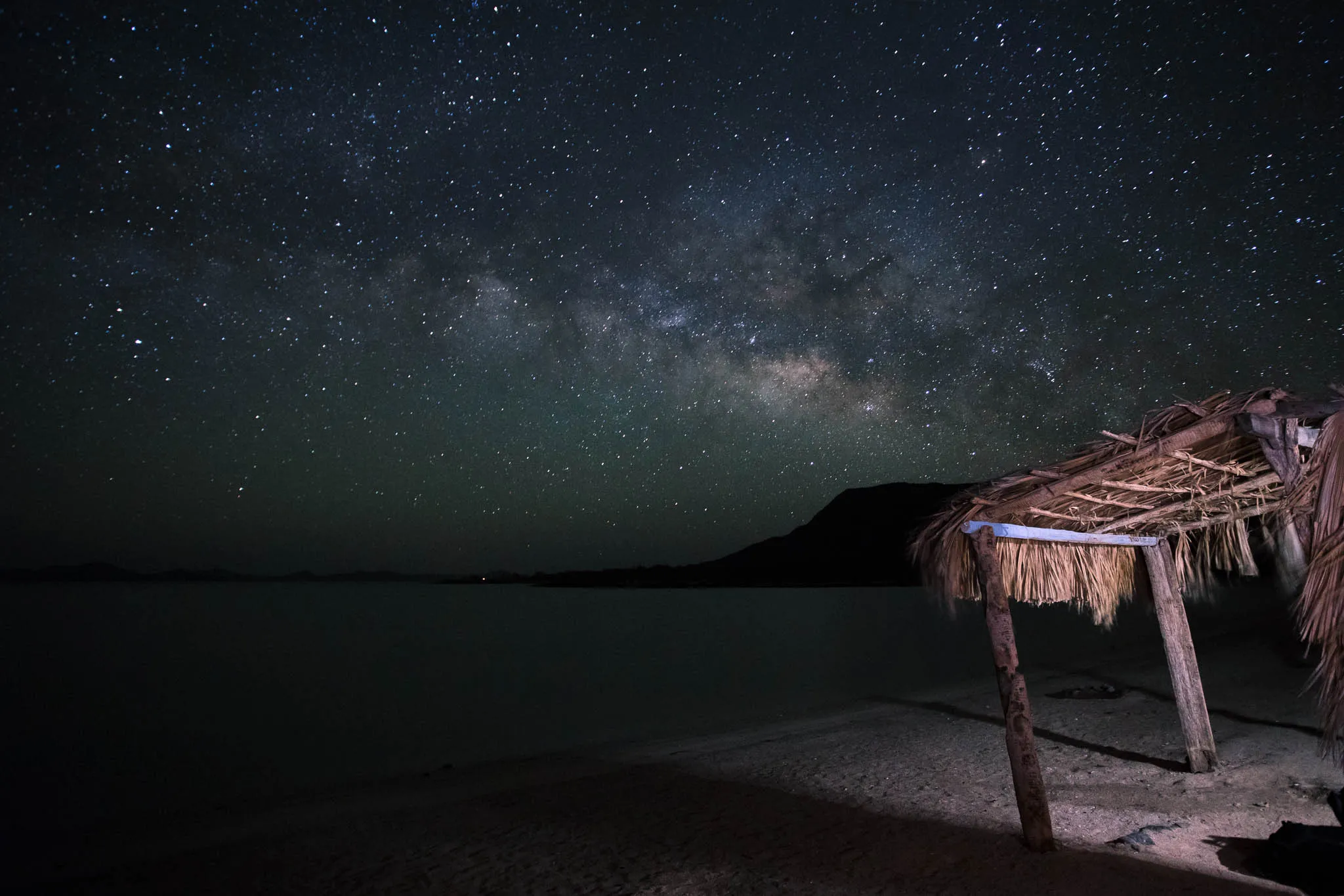 Cuatro lugares para enamorarte de las estrellas en Baja California