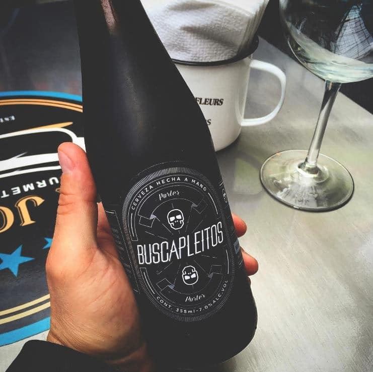 cerveza buscapleitos. Día Internacional de la Cerveza cerveza buscapleitos. Día Internacional de la Cerveza
