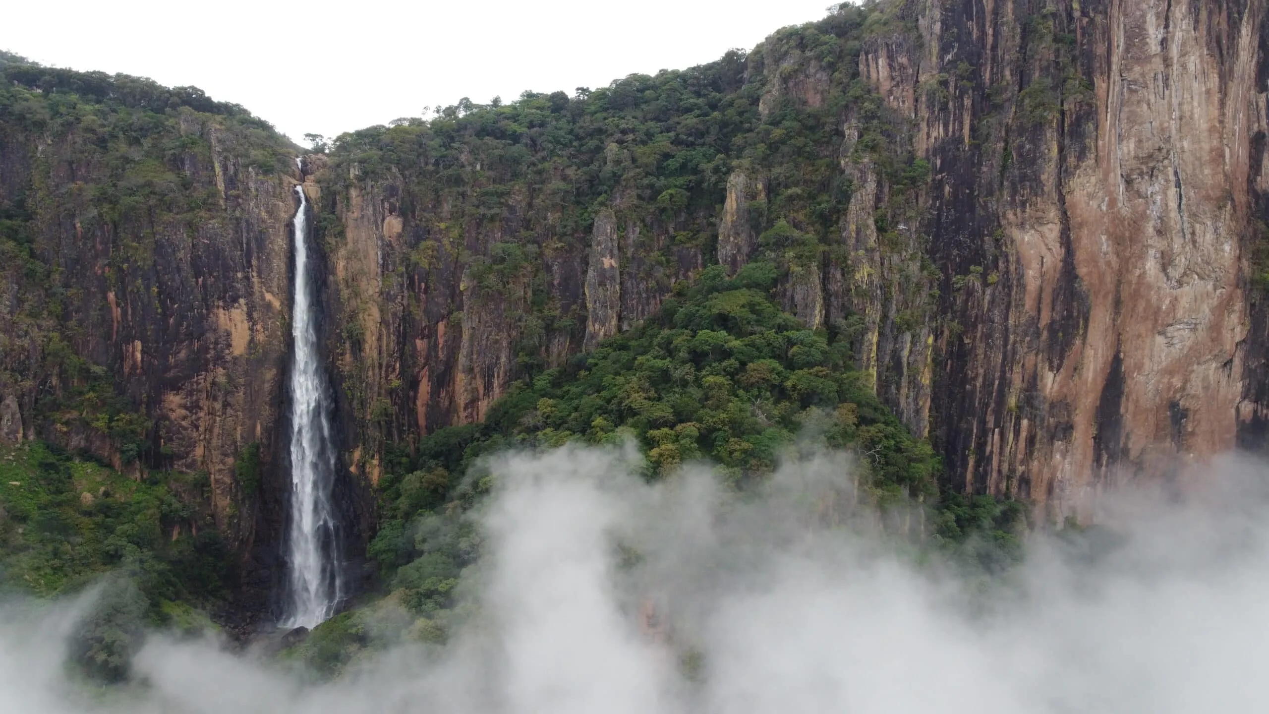 Cascada-Sierra-de-Nanchititla