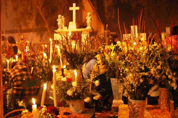 Tláhuac, de manteles largos por Día de Muertos y aniversario de fundación