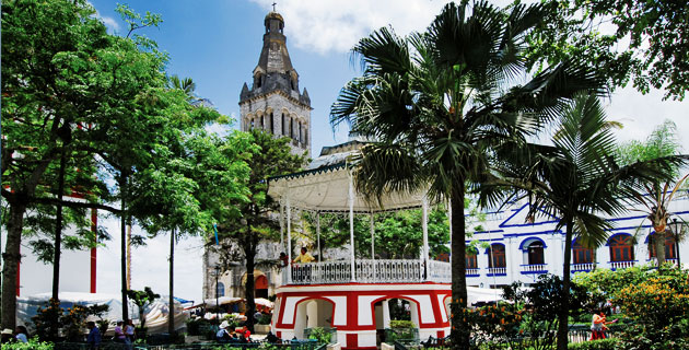 Centro historico, kiosco y parque central de Cuetzalan del Progreso