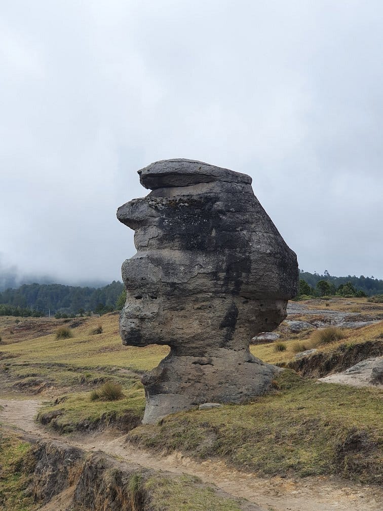 Formacion rocosas en el Valle de piedras ensimadas.