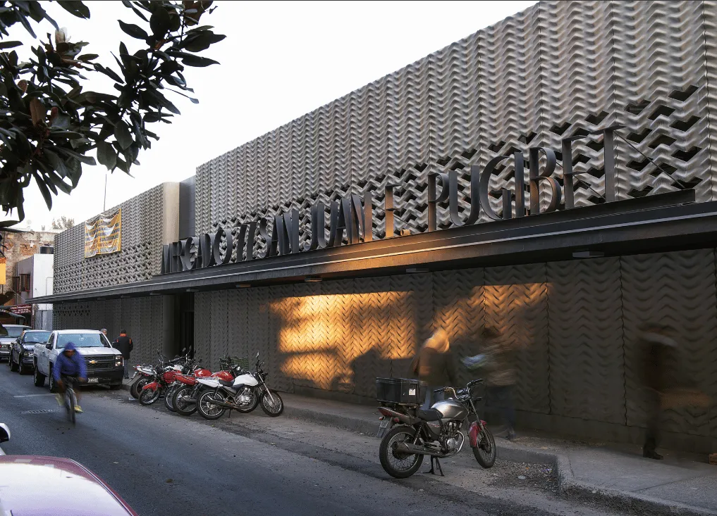 Mercado de San Juan y descubra su historia y exoticos productos