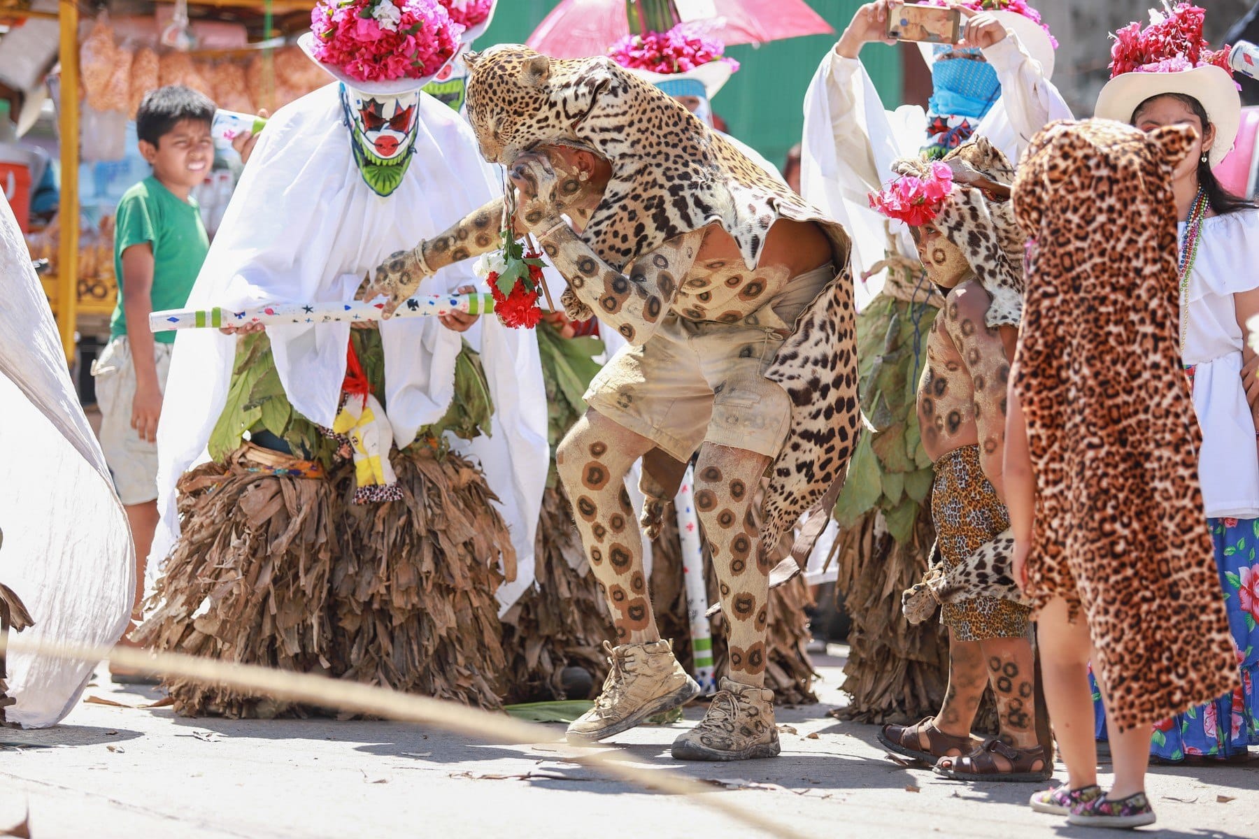 Descubre el ‘carnaval más raro del mundo’ en Tenosique