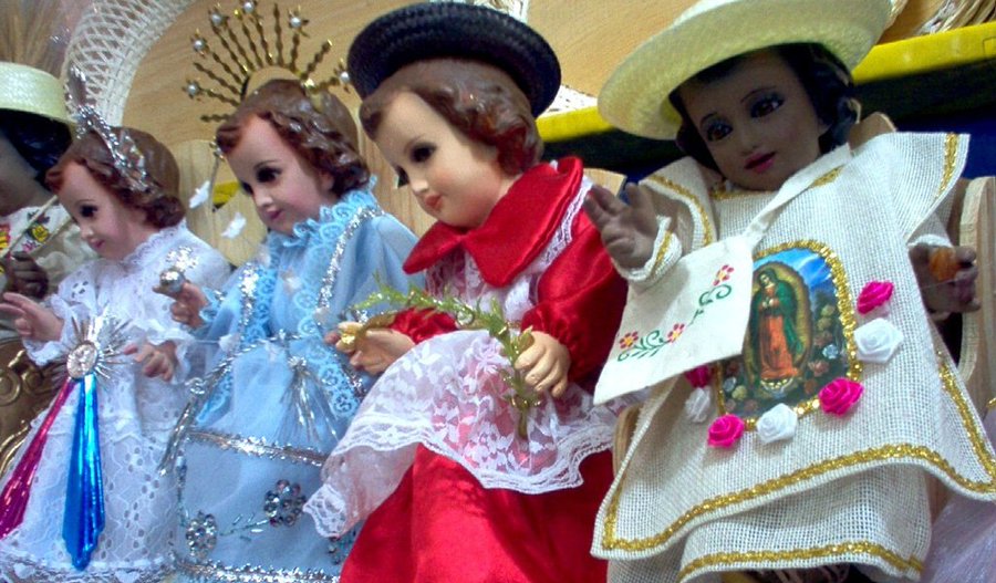 Vestir al niño Dios, tradición que pasa de generación en generación |  Descubre México