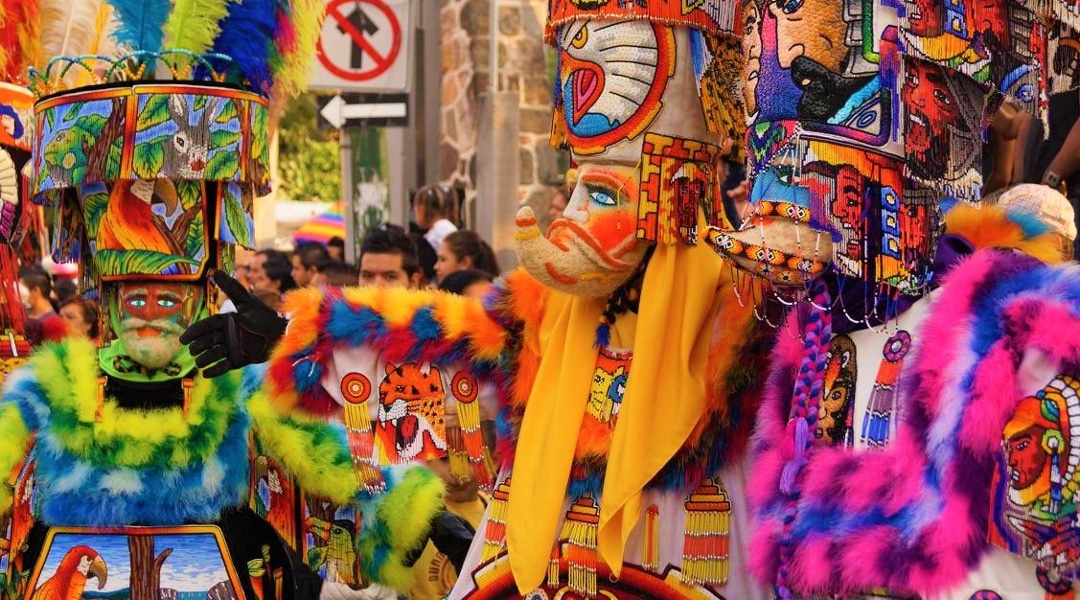 Escápate de la ciudad y disfruta del Carnaval de Tepoztlán