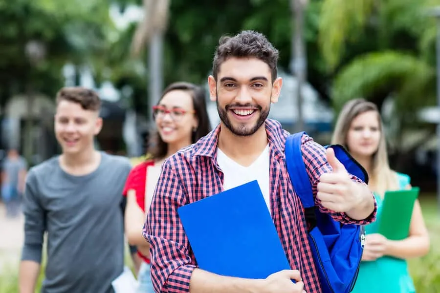 Estos son algunos descuentos por El día del estudiante que tienes que aprovechar