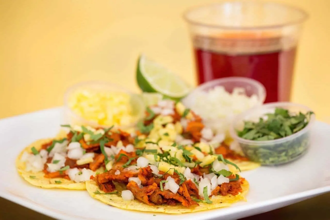 Tacos al pastor