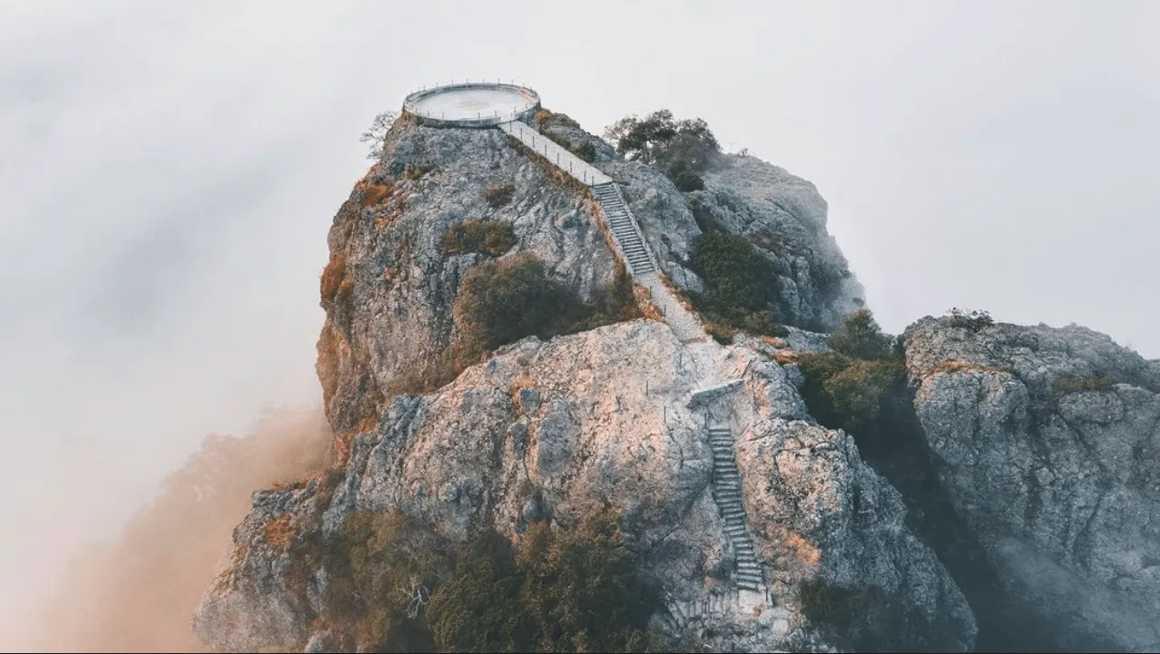 Mirador Peña del Cuervo: Una joya natural en el corazón de Hidalgo