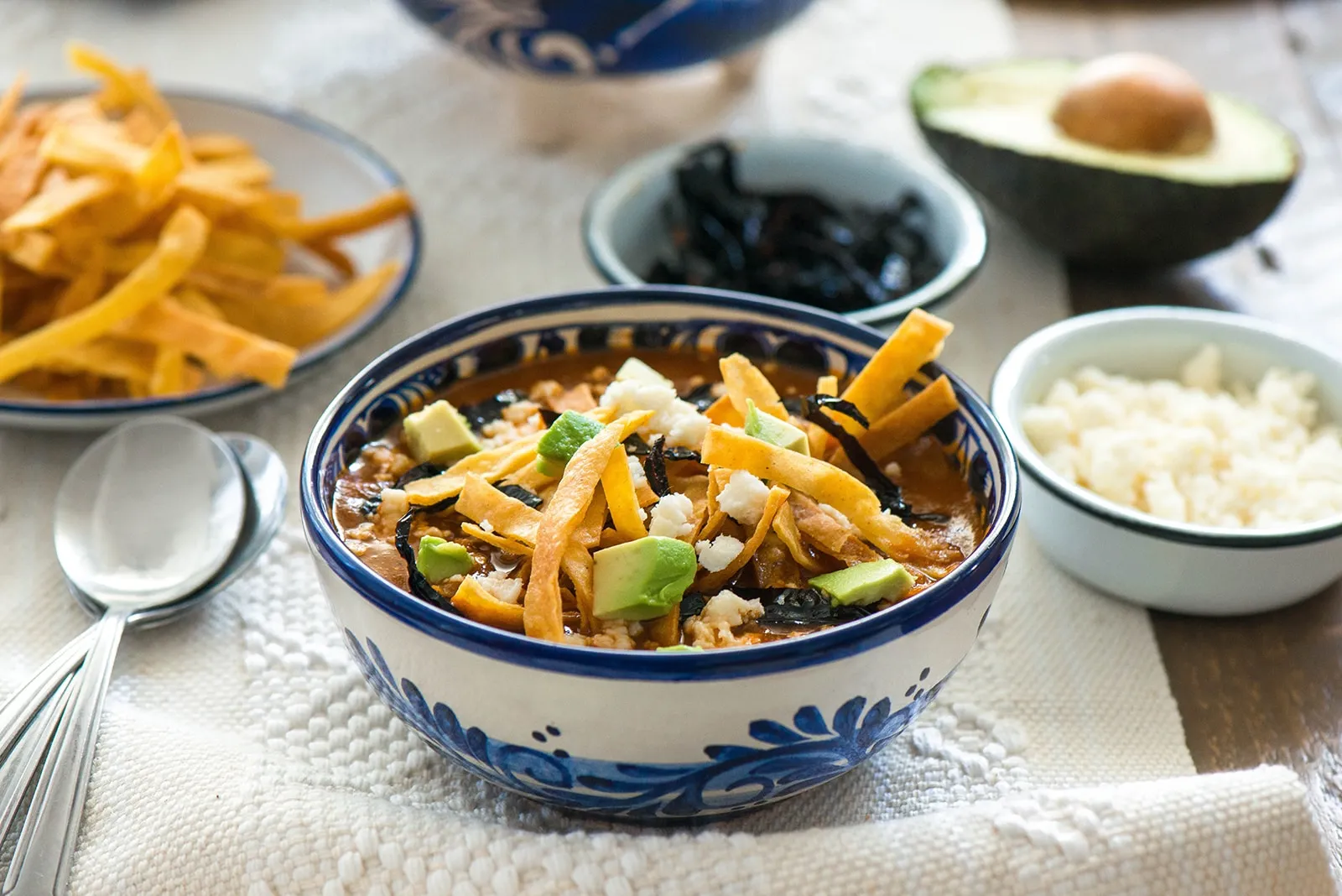 Sopa Tarasca estilo Michoacán, una comida rica y fácil de preparar