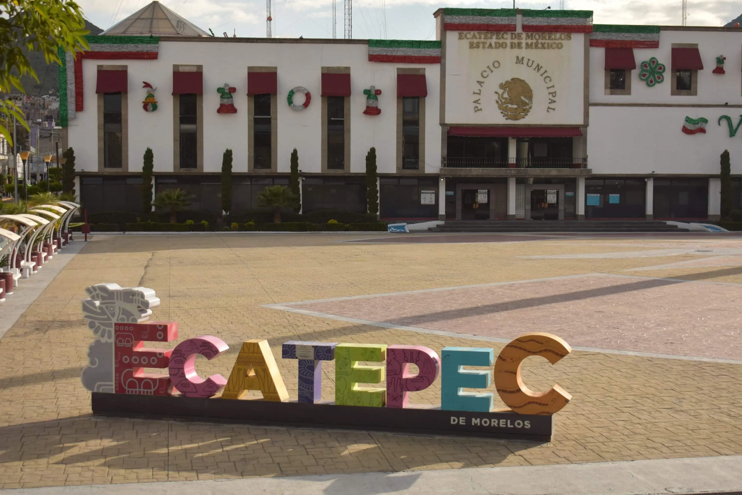 Feria de Ecatepec: un viaje inolvidable lleno de diversión, música y tradición