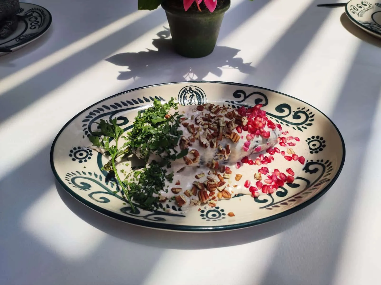 Chiles en nogada de Caballo Bayo, un auténtico placer al paladar