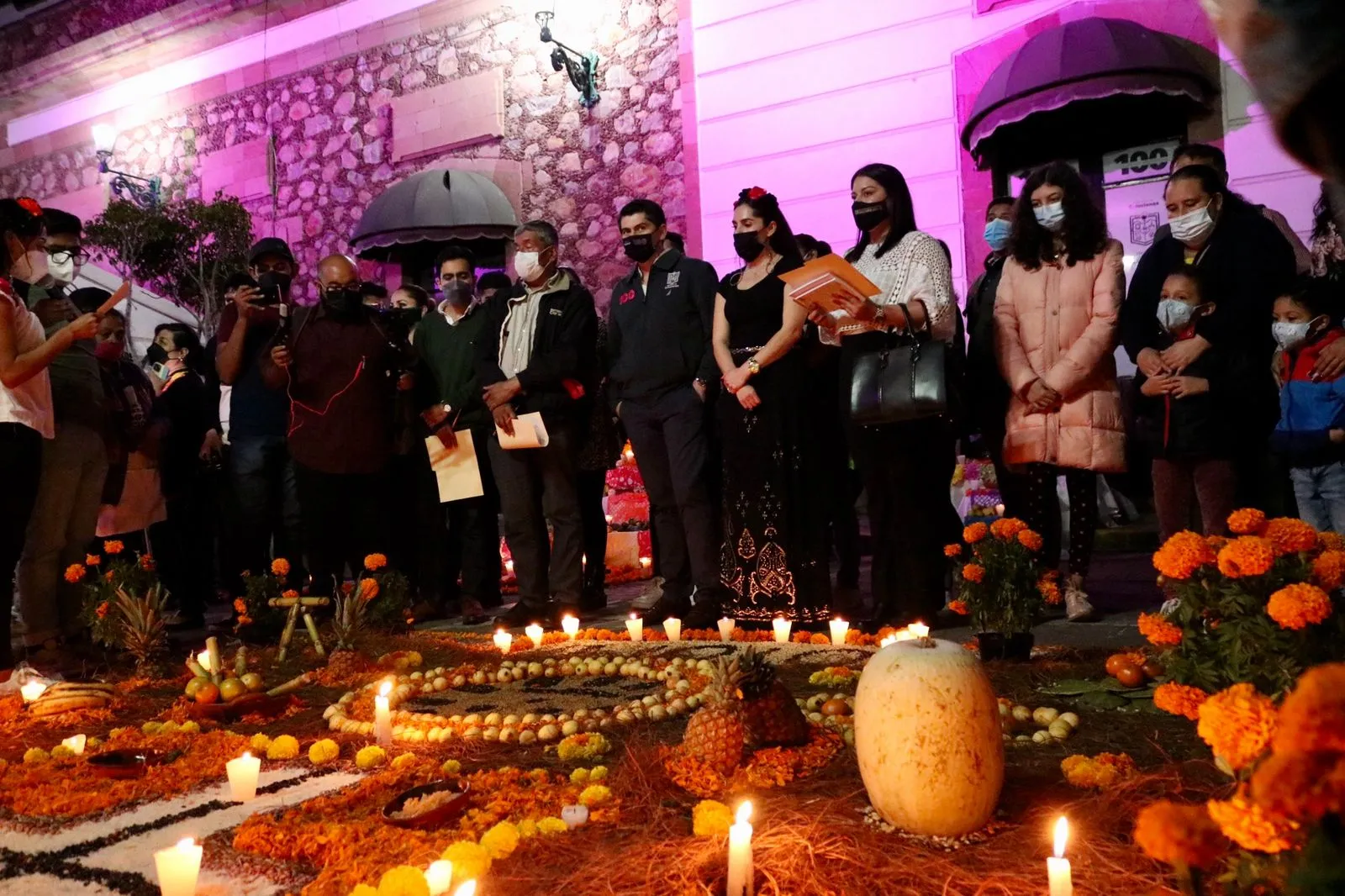 La ofrenda monumental de Zitácuaro y la Mariposa Monarca