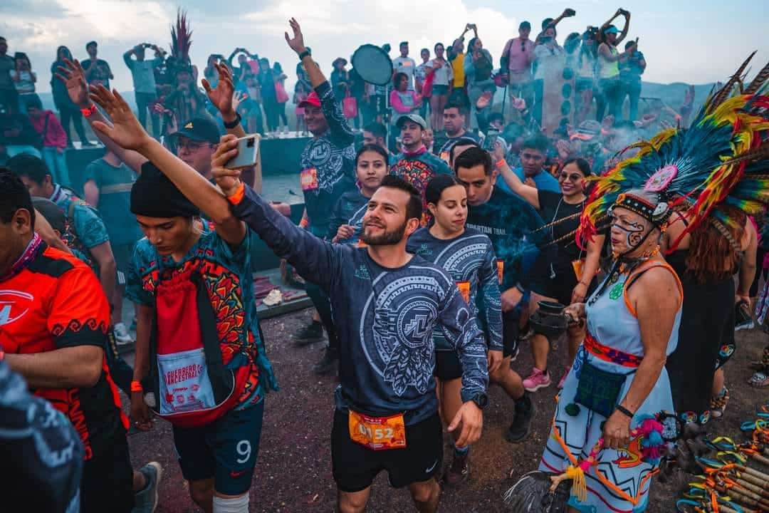 Vive el Día de Muertos en la Carrera del Inframundo Teotihuacano