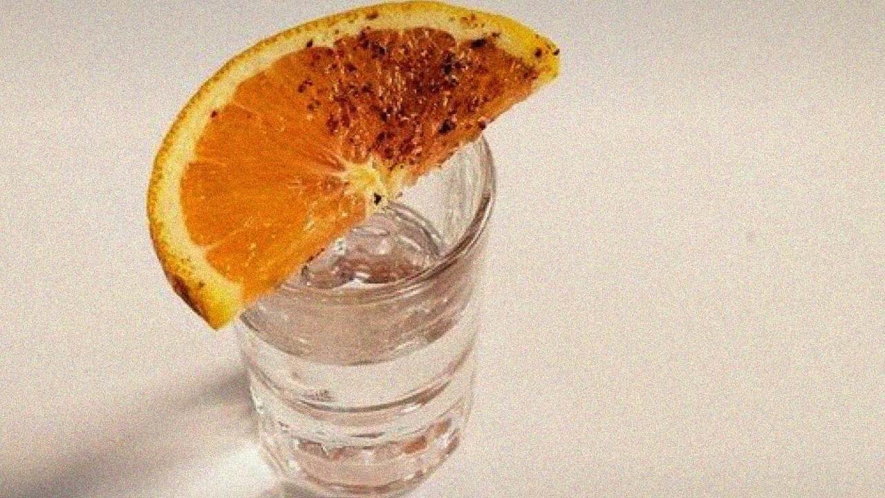 Vaso de mezcal