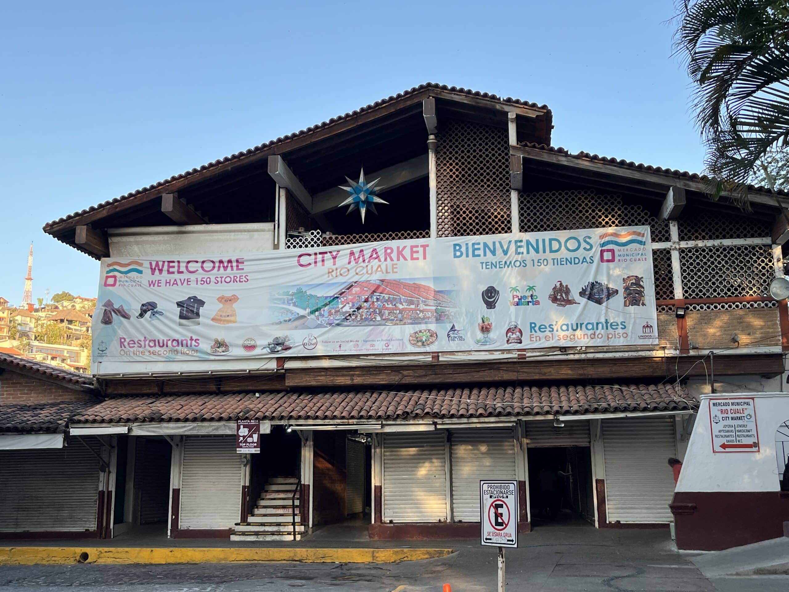 Mercado Municipal Rio Cuale.