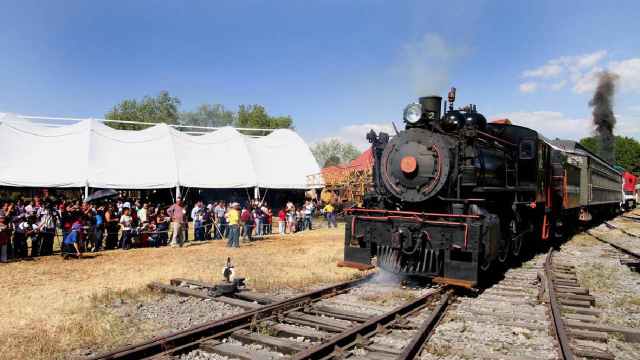 México tiene muchas conmemoraciones especiales. El Día del Ferrocarrilero es una de ellas. Descúbrela, y reconócela.