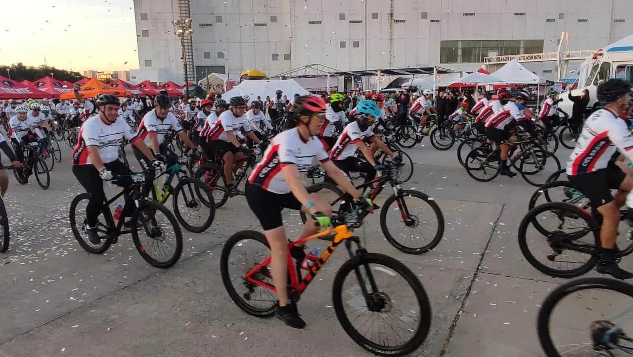 Explora el paraíso costero participando en el Ciclotour Mazatlán