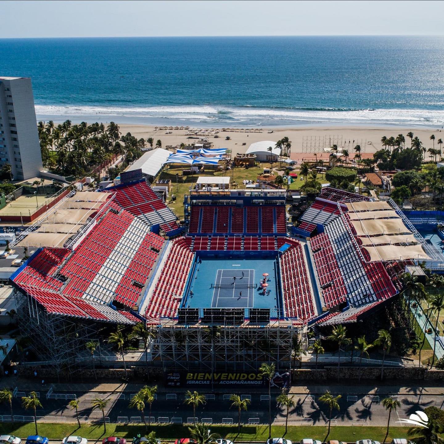 Pasión sobre la cancha en el Abierto Mexicano de Tenis Acapulco