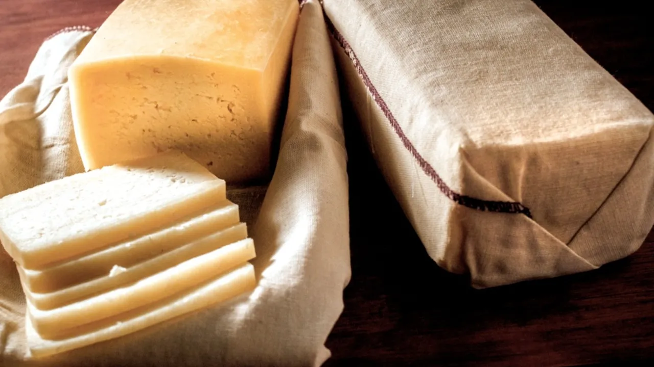 Queso adobera