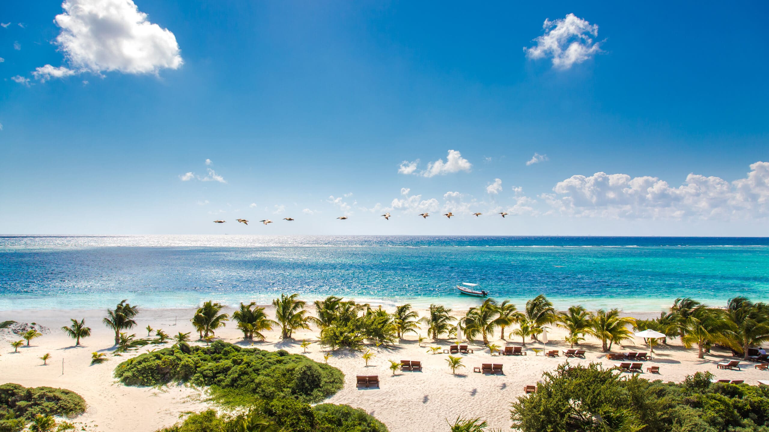 Cinco playas para descubrir el Caribe mexicano