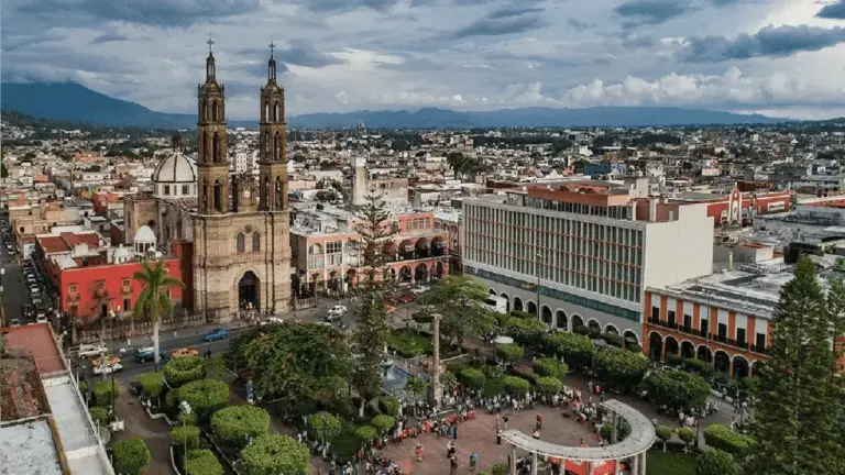 Guía básica de Nayarit: Historia, turismo, tradiciones y más