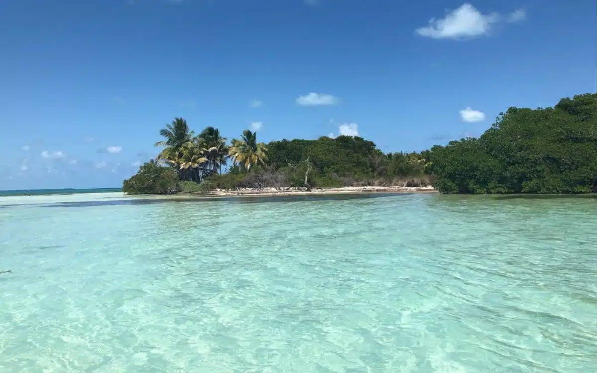 Cayo Culebra: Un paraíso virgen en la Riviera Maya