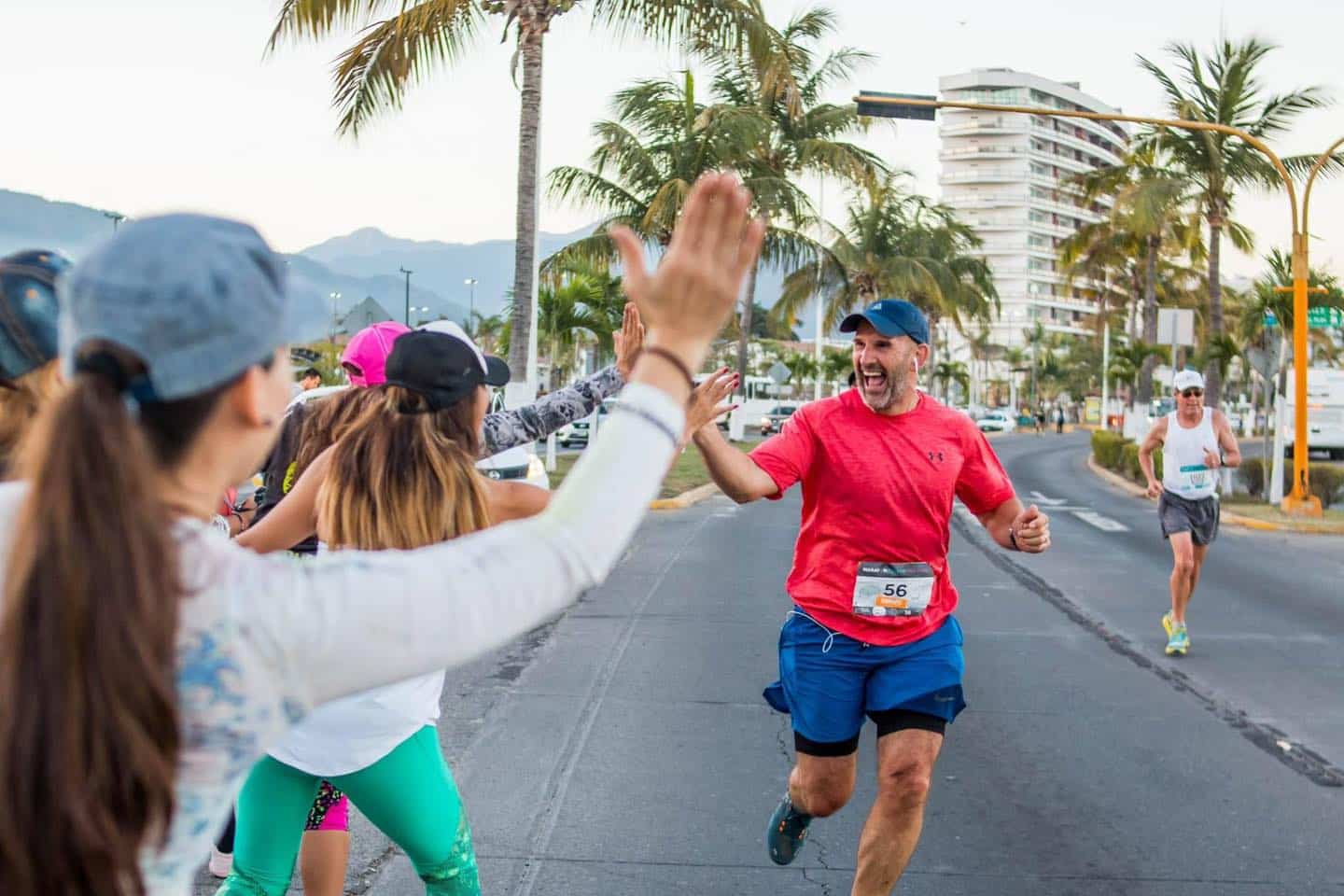 Maratón Puerto Vallarta, una fiesta para los ‘runners’ de corazón