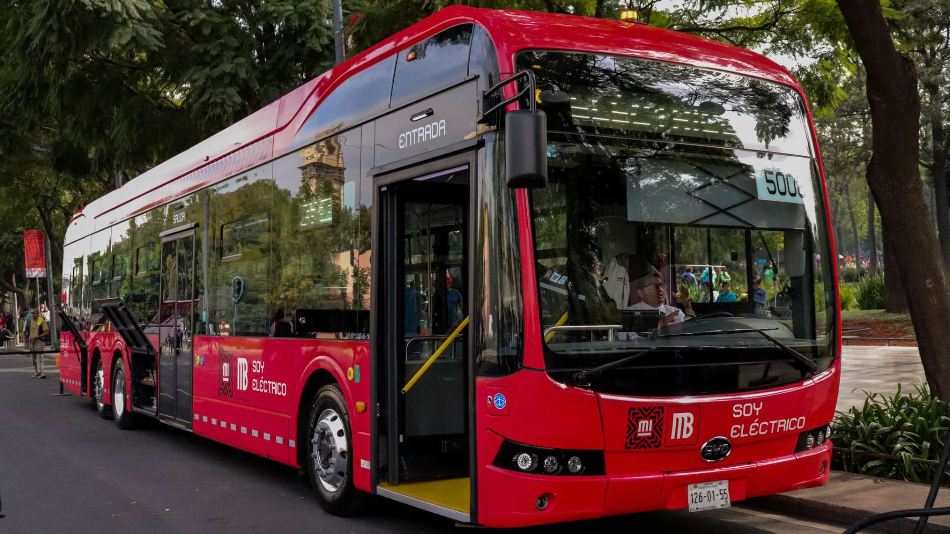 Todos hemos necesitado al menos una vez de los mapas de las líneas del Metrobús para ubicarnos. De hecho, poco menos de 500 mil usuarios al día lo utilizan como uno de sus medios de transporte diario.