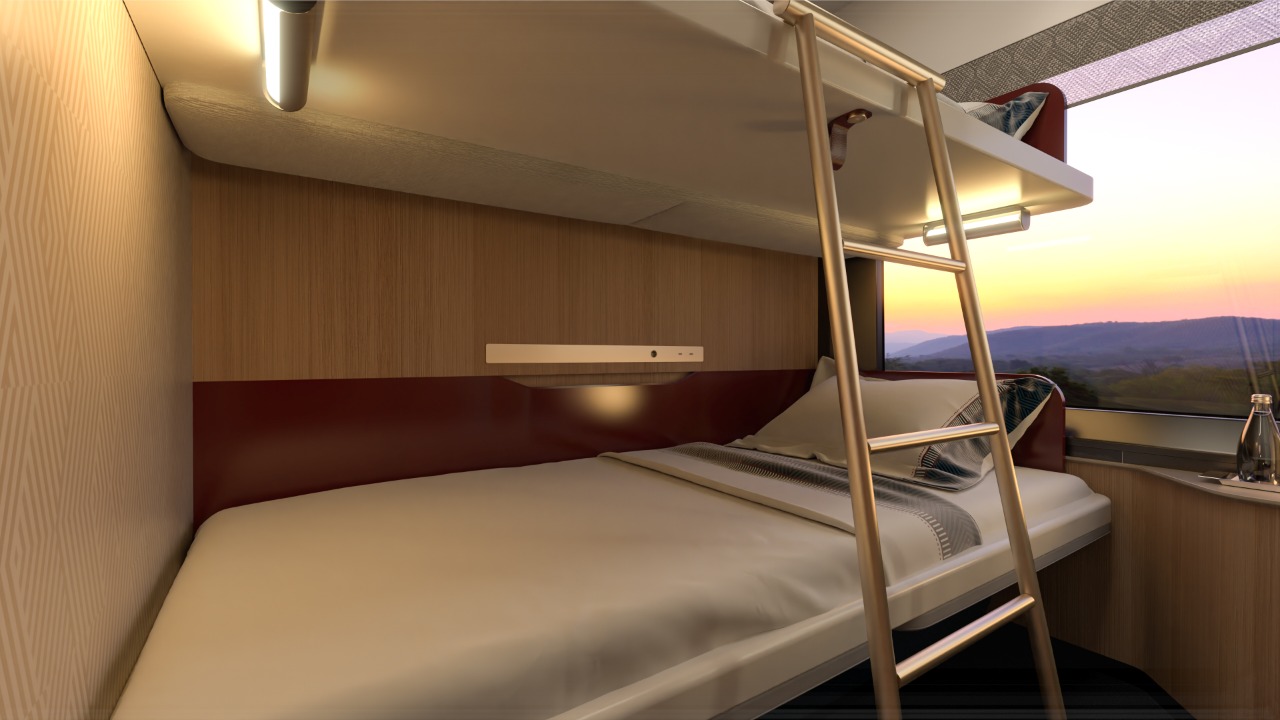 El Tren Maya continúa creciendo su oferta de servicios, y ahora espera la llegada de trenes con 7 coches, que incluirán dormitorios y regaderas para mejorar la experiencia de los usuarios.