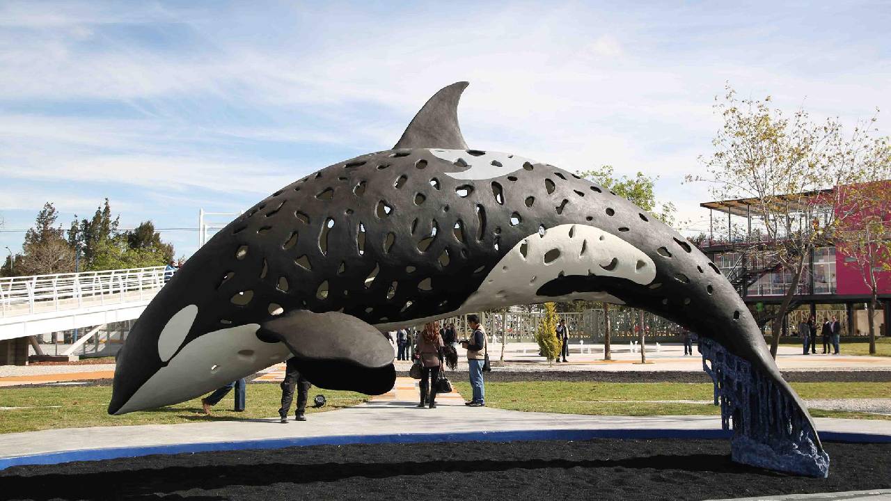 En San Andrés Cholula, Puebla existe un lugar de descanso cerca del Hospital del Niño Poblano, el Parque de la Niñez, inaugurado en el 2015 y que cuenta con varios sitios que te ayudarán a pasar un buen rato junto a tu familia y especialmente tus hijos.