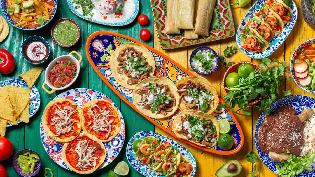 Los festivales de septiembre en CDMX ya están comenzando, y el Festival del Pulque, Gastronomía Típica y Mezcal es una celebración que fusiona lo mejor de las tradiciones culinarias y festivas de México