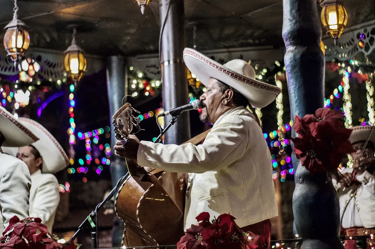 recorrido de cantinas y mariachi Guadalajara