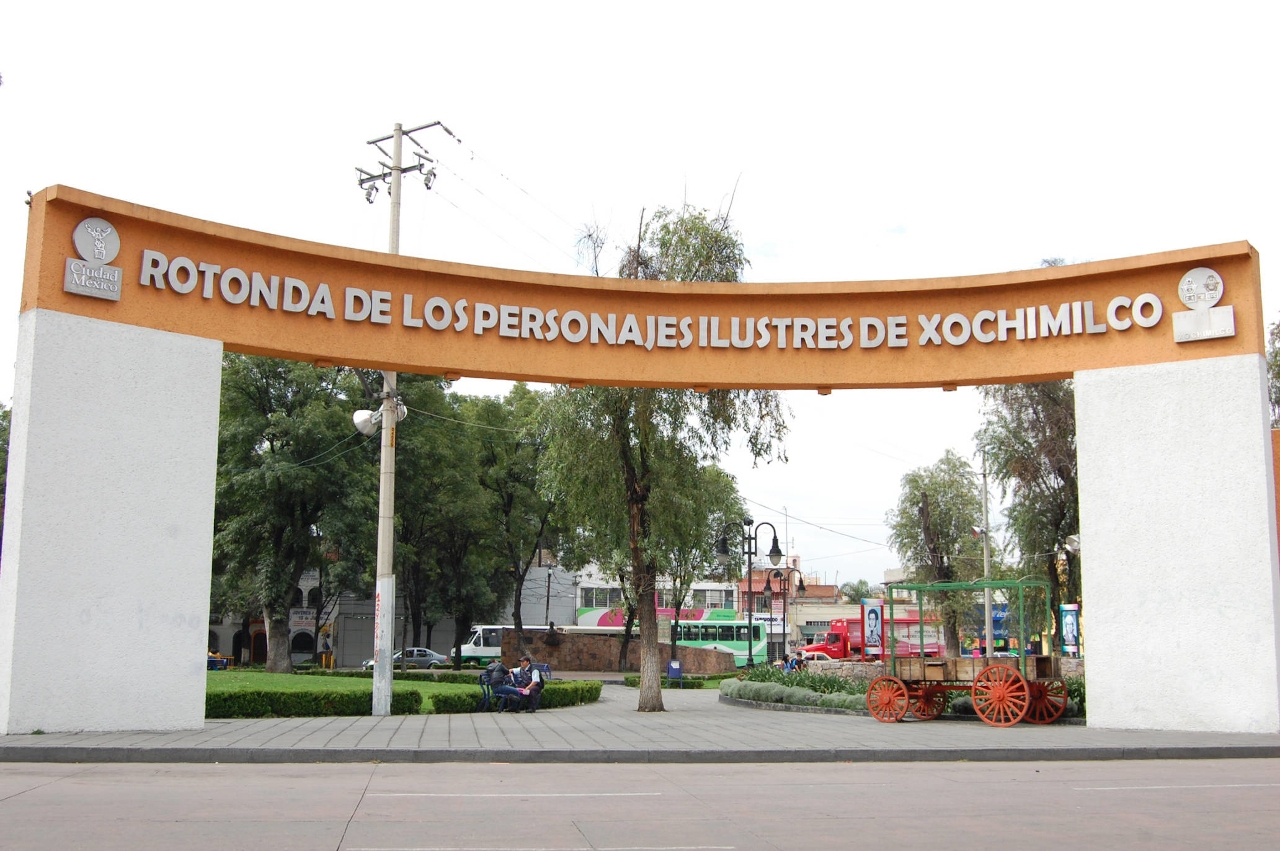Rotonda de Personajes Ilustres Xochimilco