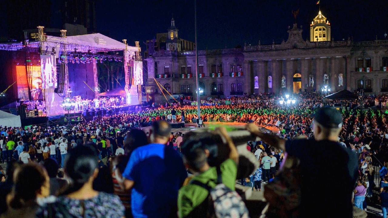 Festival Internacional de Santa Lucía: Música, danza y tradición