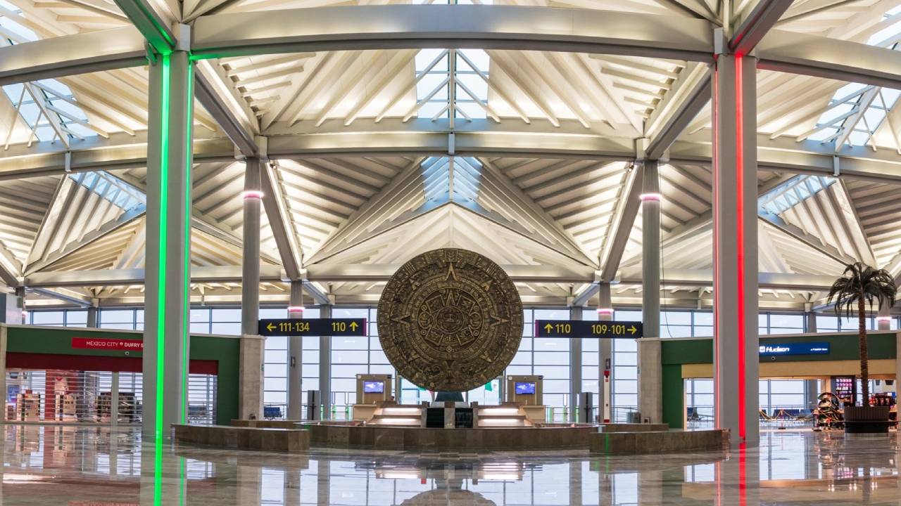 Reconocen al AIFA como uno de los aeropuerto más bonitos del mundo