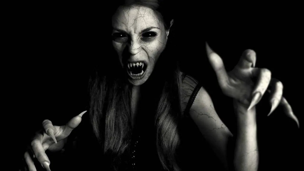 Tlahuelpuchis: Los vampiros ancestrales de México