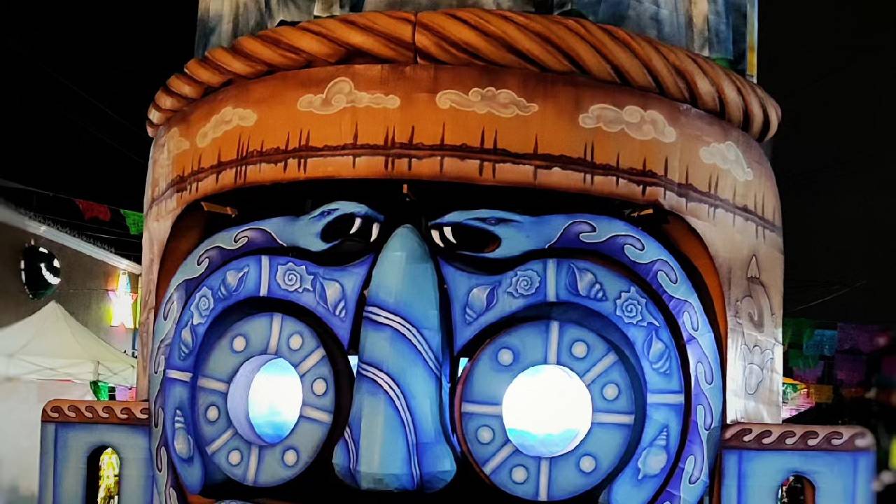 Este año, date la oportunidad de conocer las Calaveras gigantes en Tláhuac. Estamos seguros que no te van a decepcionar.