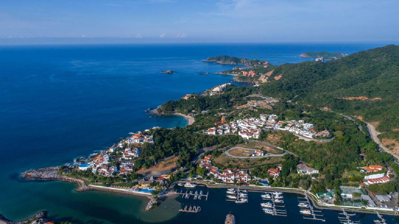 Cuando llega el verano no hay mejor sitio para vacacionar que la playa. Estos destinos paradisíacos tienen el clima y ambiente perfectos para relajarse y disfrutar de actividades acuáticas